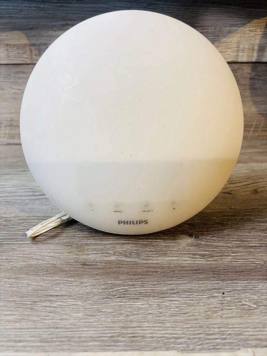 Philips Other - Phillips Smart Sleep Sunrise Wake Up AmFM Alarm Clock Light Nature Sounds